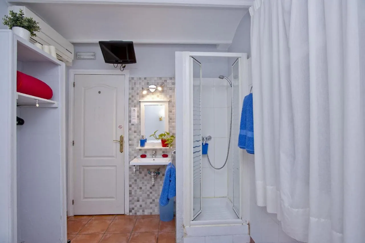 Barcelona City Rooms بيت ضيافة