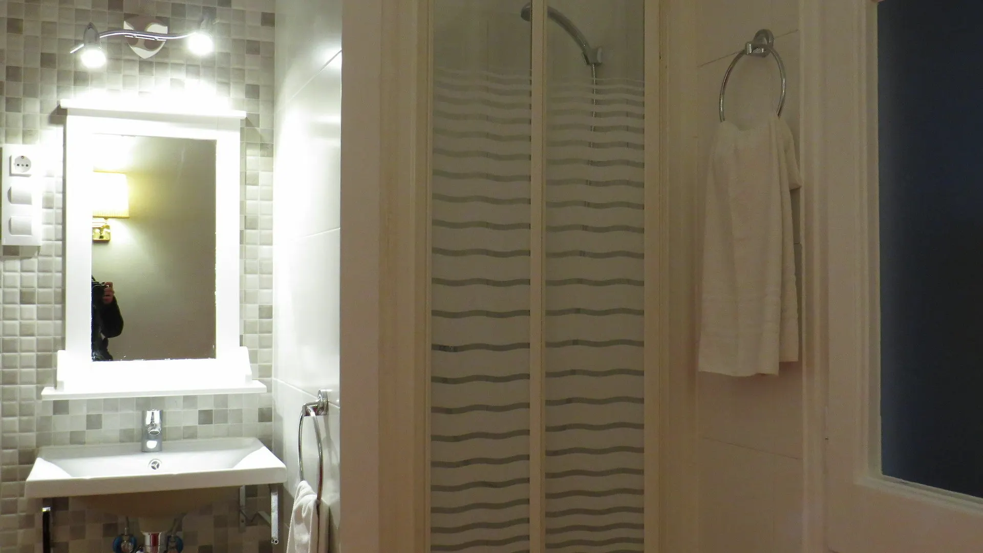 Barcelona City Rooms